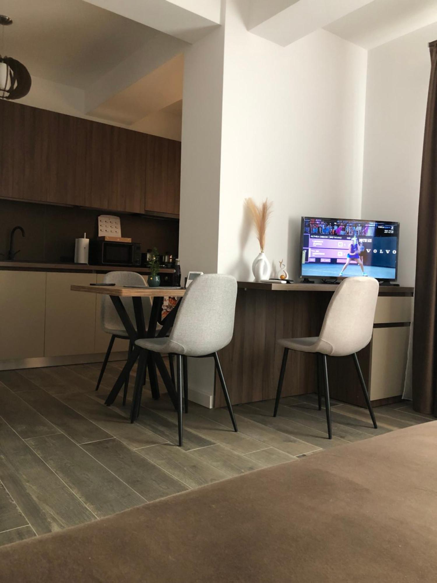 ZResidence Curtea de Argeş エクステリア 写真