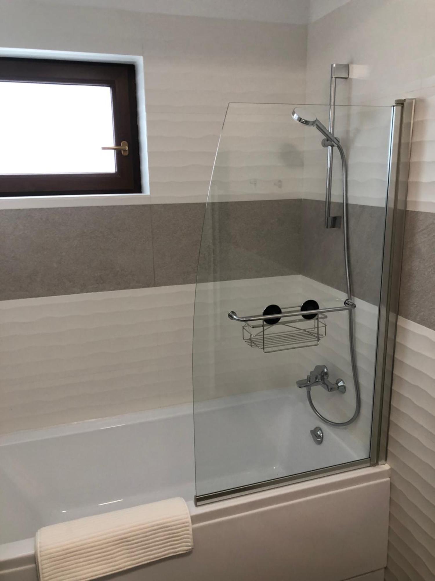 ZResidence Curtea de Argeş エクステリア 写真