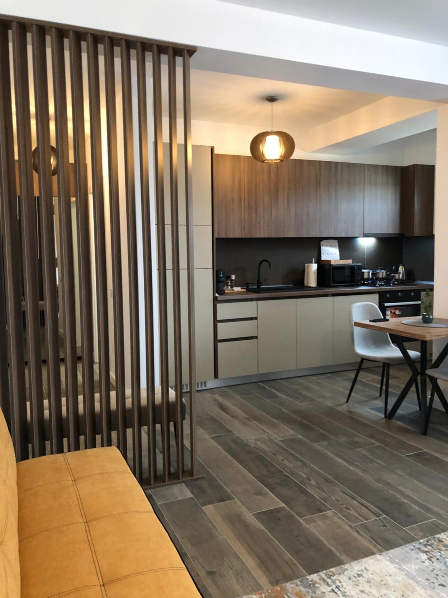 ZResidence Curtea de Argeş エクステリア 写真